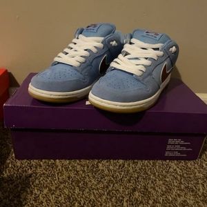 Nike sb dunk Philadelphia Phillies size 7.5